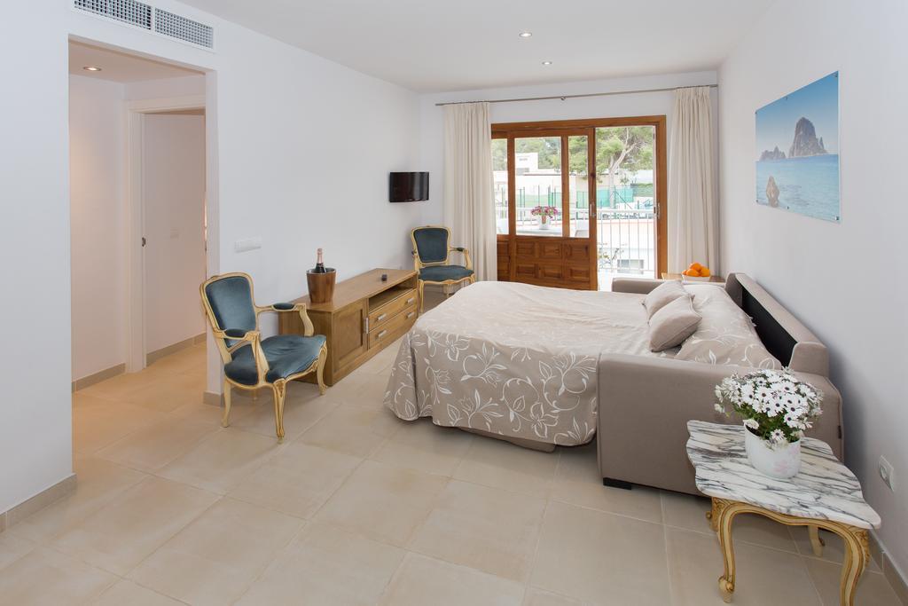 Apartamentos Sofia Es Cana Zewnętrze zdjęcie