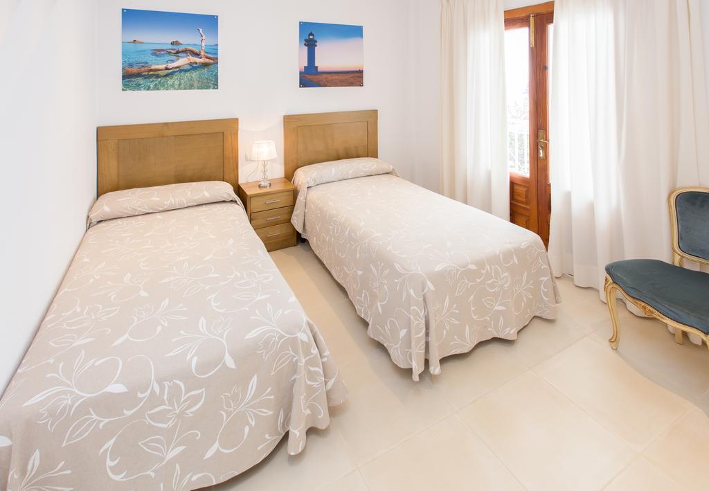 Apartamentos Sofia Es Cana Zewnętrze zdjęcie