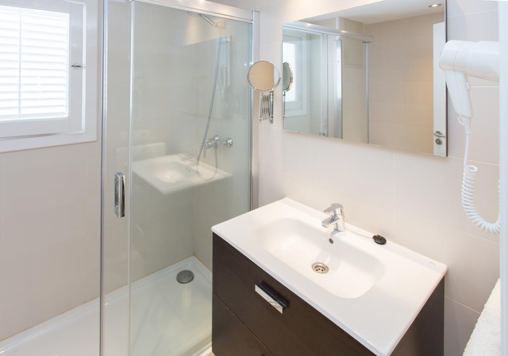 Apartamentos Sofia Es Cana Zewnętrze zdjęcie