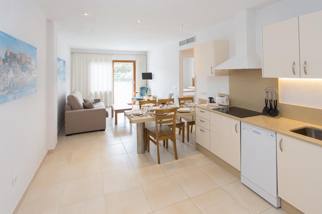 Apartamentos Sofia Es Cana Zewnętrze zdjęcie